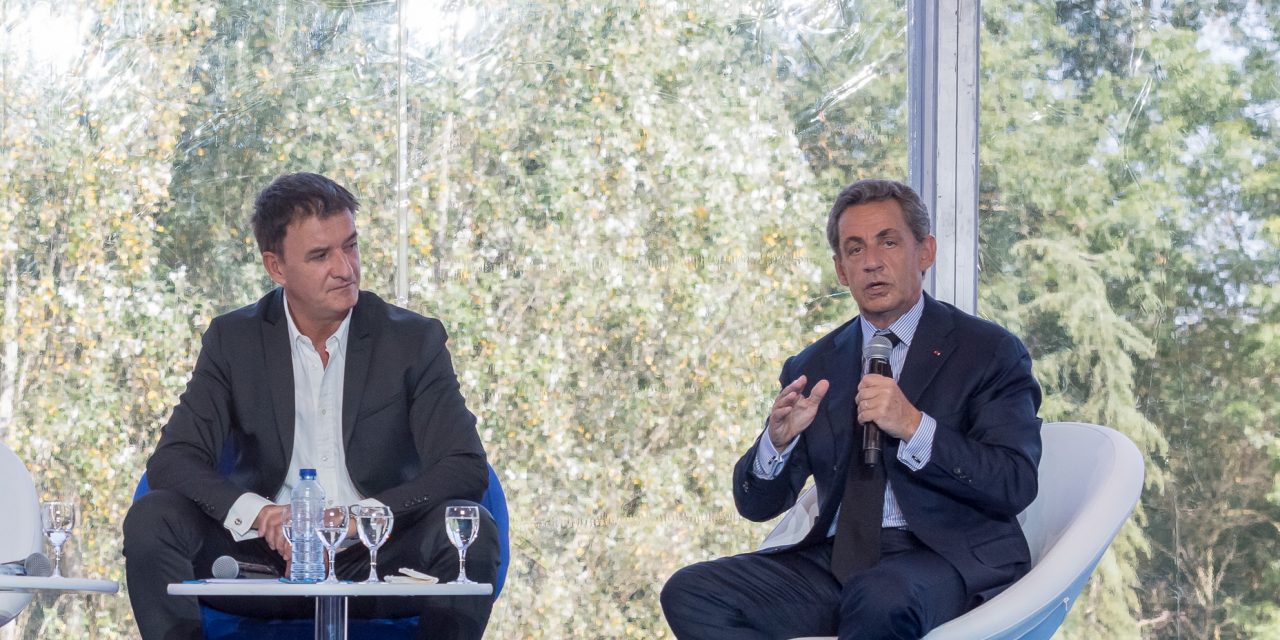 Le journaliste consultant