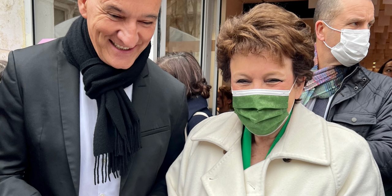 Roselyne Bachelot au studio SNCF du Festival International de la Bande Dessinée