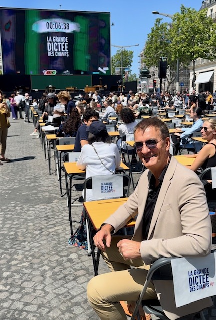 La Grande Dictée des Champs-Elysées: quelle géniale idée!